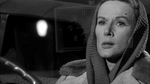 Perry Mason Season 4 Episode 17 - The Case of the Wintry Wife