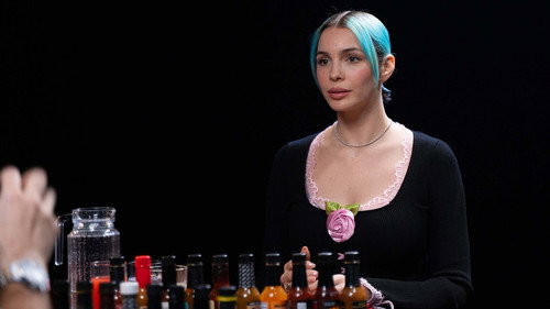 Hot Ones Italia Season 1 Episode 11 - Episode 11
