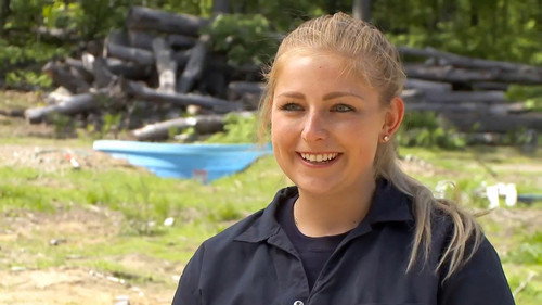 The Incredible Dr. Pol Season 14 Episode 7 - Of Mice & Macaws