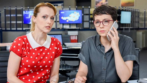 Walking on Sunshine Season 3 Episode 2 - Episode 2