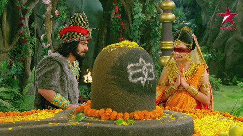 Mahabharat Season 2 Episode 18 - Gandhari's child shocks everyone