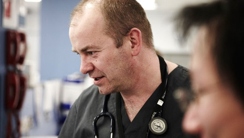 24 Hours in A&E Season 2 Episode 7 - A Good Life