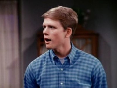 Happy Days Season 3 Episode 13 - They Call It Potsie Love