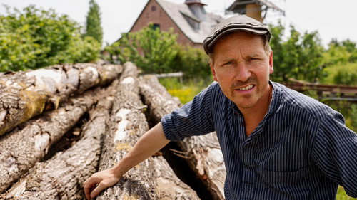 Frank & Kastaniegaarden Season 29 Episode 8 - Episode 8