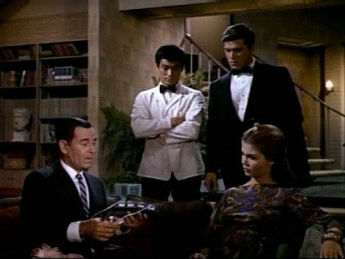 The Green Hornet Season 1 Episode 26 - Invasion from Outer Space (2)