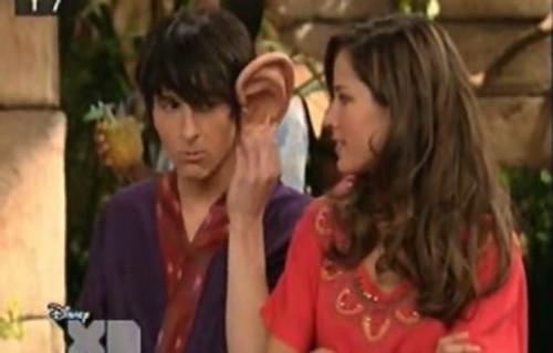 Pair of Kings Season 1 Episode 15 - The Bite Stuff