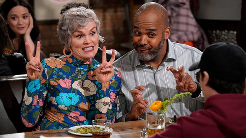 Happy Together Season 1 Episode 11 - A Claire-Free Lifestyle
