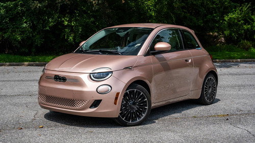 MotorWeek Season 44 Episode 21 - Fiat 500e