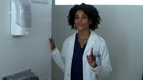Emily Owens, M.D. Season 1 Episode 2 - Emily and… the Alan Zolman Incident