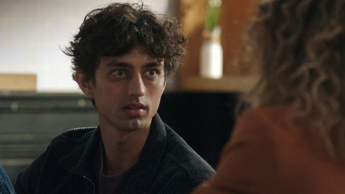 Episode 1416 still