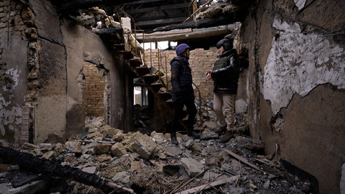 60 Minutes Season 55 Episode 23 - 2/26/2023: Kherson Under Fire, The Girls of SOLA