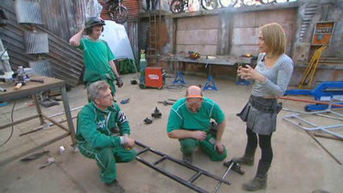 Scrapheap Challenge Season 6 Episode 3 - Backpack Cars