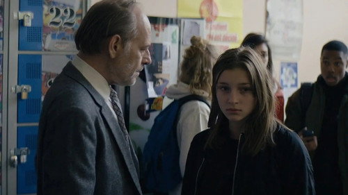 SKAM France Season 6 Episode 9 - The relapse