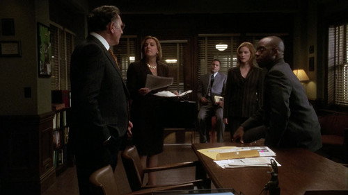 Law & Order: Criminal Intent Season 3 Episode 5 - Pravda