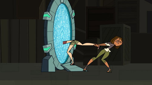 Total Drama World Tour Season 1 Episode 15 - The Ex-Files