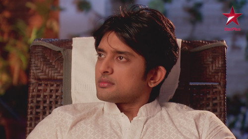 Iss Pyaar Ko Kya Naam Doon? Season 5 Episode 14 - Arnav Hears Khushi Chat