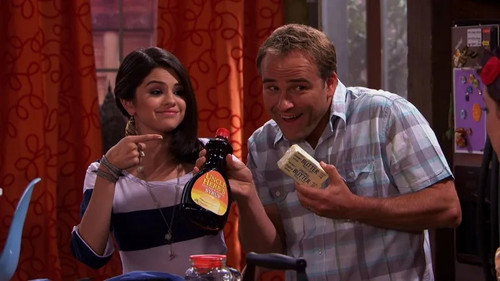 Wizards of Waverly Place Season 4 Episode 6 - Daddy's Little Girl