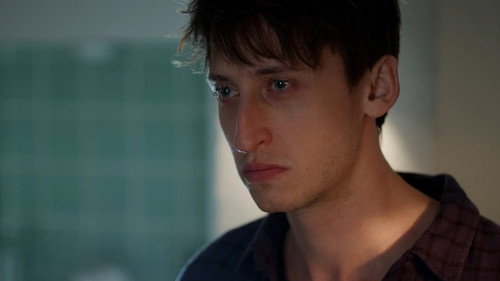 Episode 1072 still