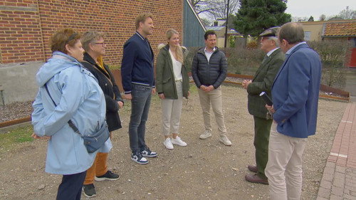 Mr. Frank Visser doet Uitspraak Season 8 Episode 7 - Episode 7