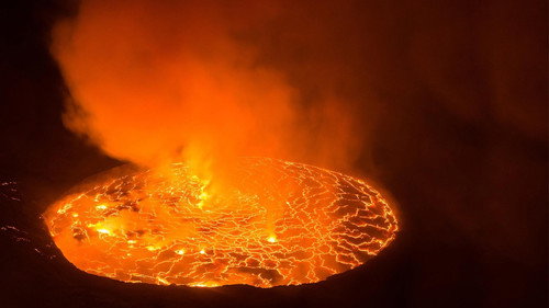 NOVA Season 45 Episode 10 - Volatile Earth: Volcano on Fire