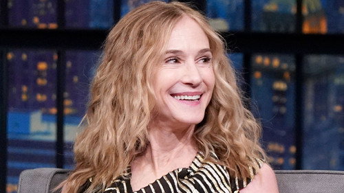 Late Night with Seth Meyers Season 9 Episode 73 - Holly Hunter, Patti Harrison, Catherine Cohen