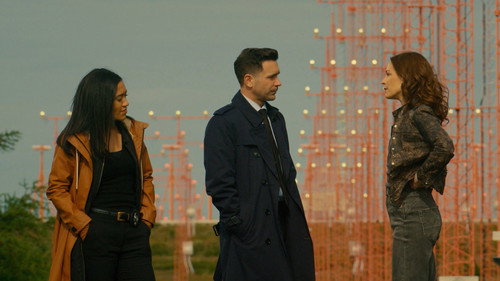 Saint-Pierre Season 2 Episode 2 - Inside Woman