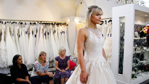 Say Yes to the Dress UK Season 1 Episode 15 - Dare To Be Me
