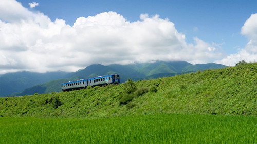 Seasoning the Seasons Season 12 Episode 4 - The Koumi Line: A Highland Railway