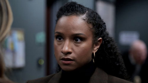 All the Queen's Men Season 5 Episode 7 - Cell Block One