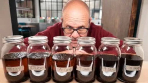 Good Eats Season 15 Episode 12 - Holiday Spirits