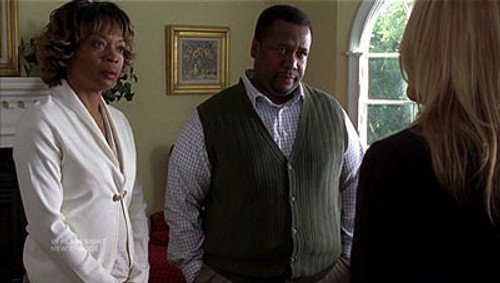 In Plain Sight Season 1 Episode 7 - Iris Doesn't Live Here Anymore