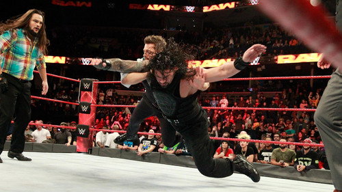 Raw Season 26 Episode 2 - January 8, 2018 (Memphis, TN)