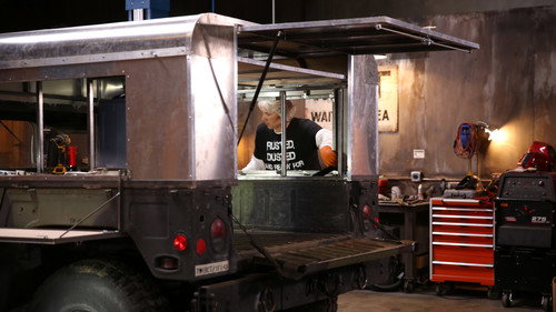 Wheeler Dealers Season 13 Episode 15 - 1992 AM General Humvee