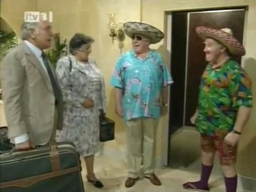 Never the Twain Season 11 Episode 1 - Viva Espana!