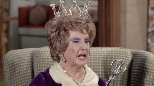 Bewitched Season 4 Episode 1 - Long Live the Queen