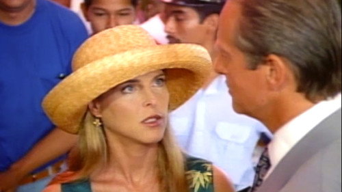 Acapulco H.E.A.T. Season 1 Episode 2 - Code Name: Checkmate (2)