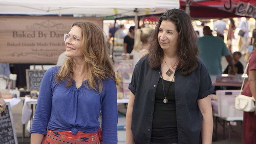 Flea Market Flip Season 13 Episode 13 - Flipping Neighbors