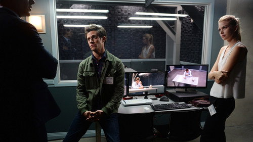Stitchers Season 1 Episode 3 - Connection