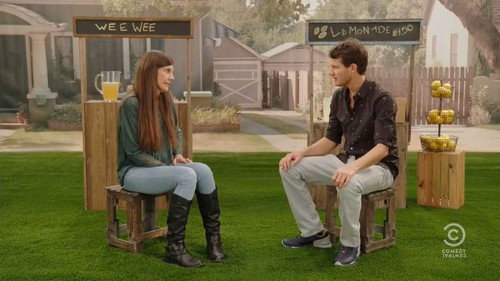 Tosh.0 Season 8 Episode 8 - Pee Lady