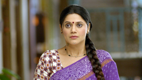 Rashi Misses Pushpa still