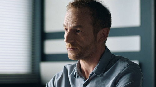 Episode 1813 still
