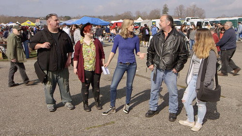 Flea Market Flip Season 12 Episode 8 - Mama Got Swag?