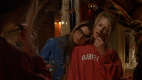 Saving Grace Season 1 Episode 11 - This Is Way Too Normal For You