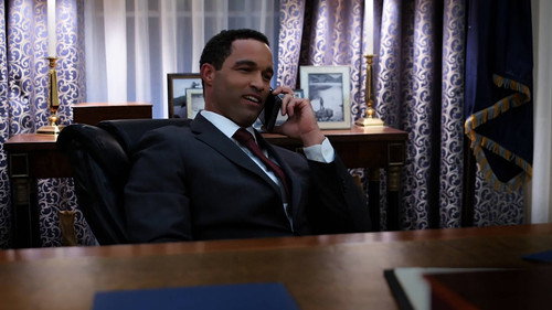 Tyler Perry's The Oval Season 5 Episode 3 - Man Down