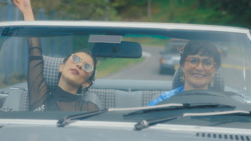 Betty la Fea, the Story Continues Season 2 Episode 10 - Betty Is Colombia