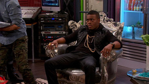 Sam & Cat Season 1 Episode 16 - #PeezyB