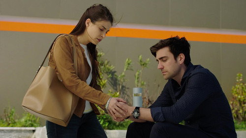 Mrs. Fazilet and Her Daughters Season 2 Episode 31 - Episode 31
