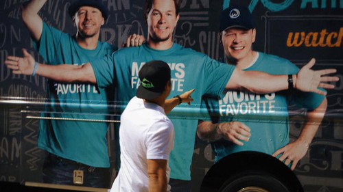 Wahlburgers Season 8 Episode 14 - Deliver Us From Alma