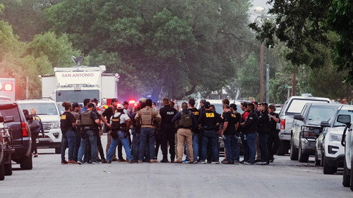 Frontline Season 42 Episode 20 - Inside the Uvalde Response