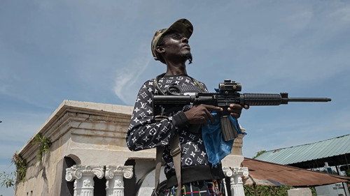 ARTE Reportage Season 27 Episode 42 - Special Haiti: The Coalition of Criminals / Descent to Hell